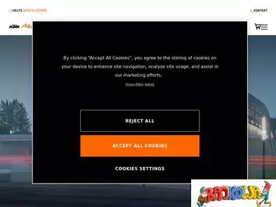 ktm-motohall.com